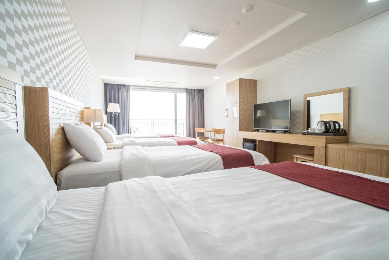 Breeze Bay Hotel Σεογκουίπο Εξωτερικό φωτογραφία