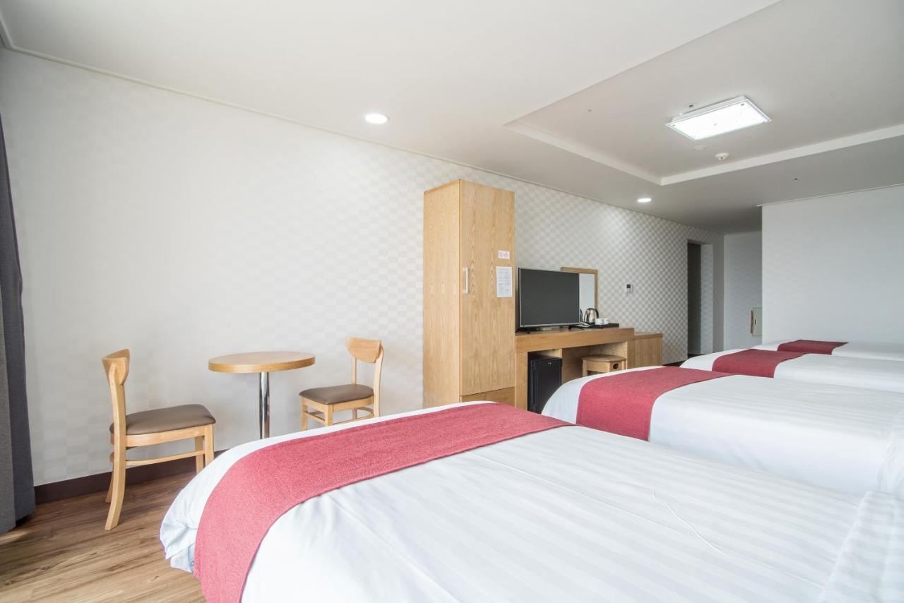 Breeze Bay Hotel Σεογκουίπο Εξωτερικό φωτογραφία