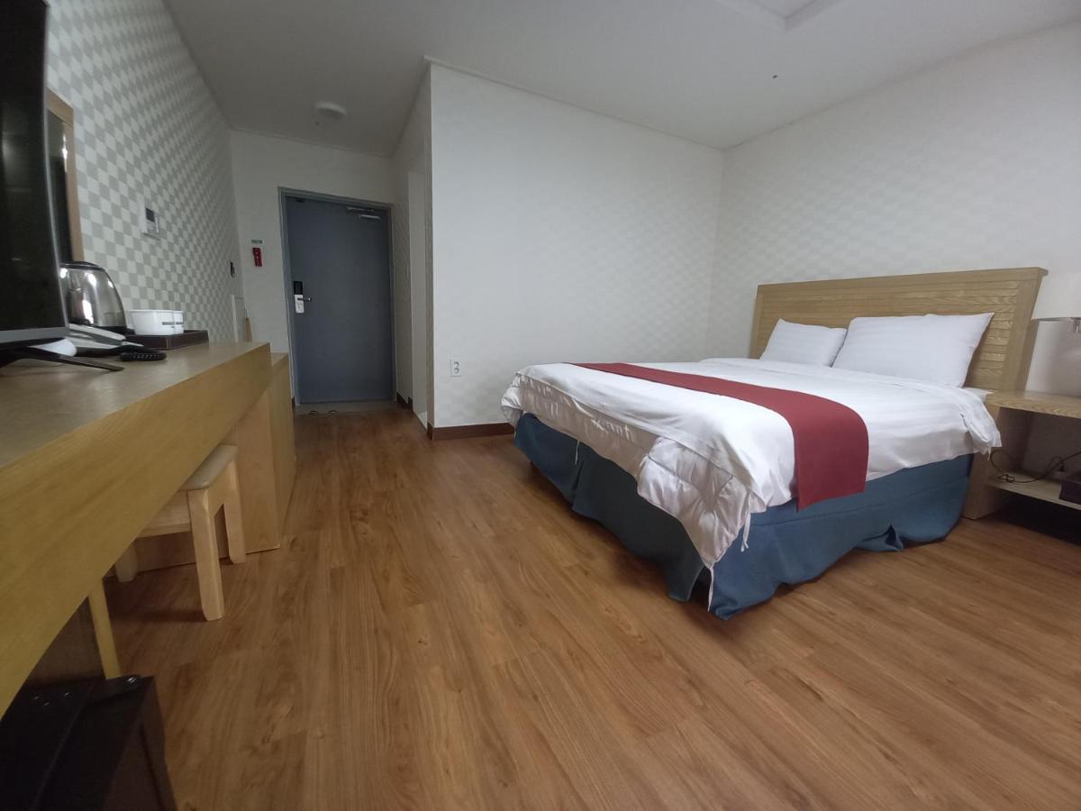 Breeze Bay Hotel Σεογκουίπο Εξωτερικό φωτογραφία
