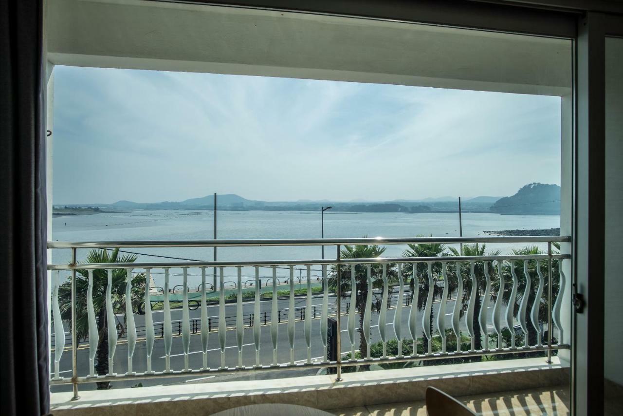 Breeze Bay Hotel Σεογκουίπο Εξωτερικό φωτογραφία