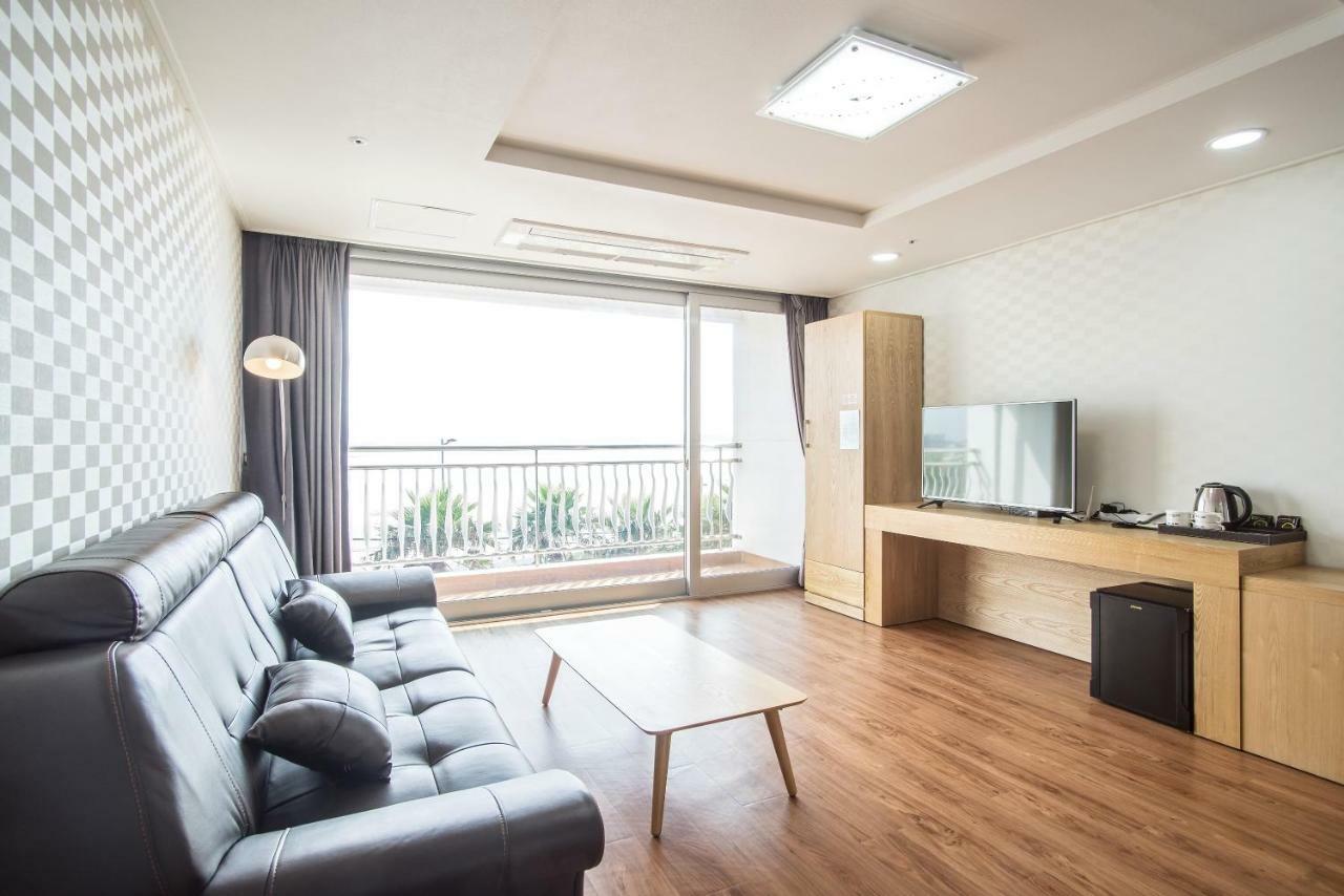 Breeze Bay Hotel Σεογκουίπο Εξωτερικό φωτογραφία