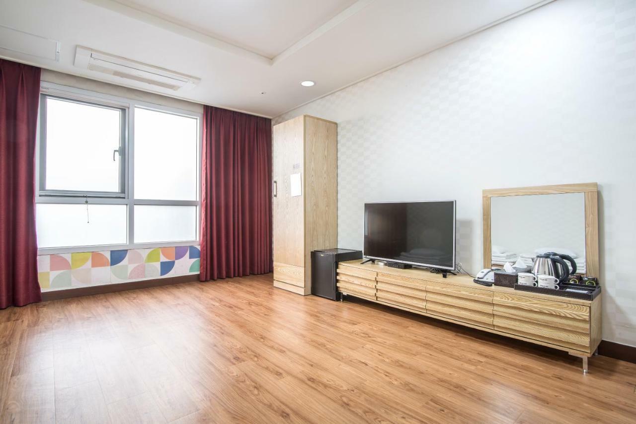 Breeze Bay Hotel Σεογκουίπο Εξωτερικό φωτογραφία
