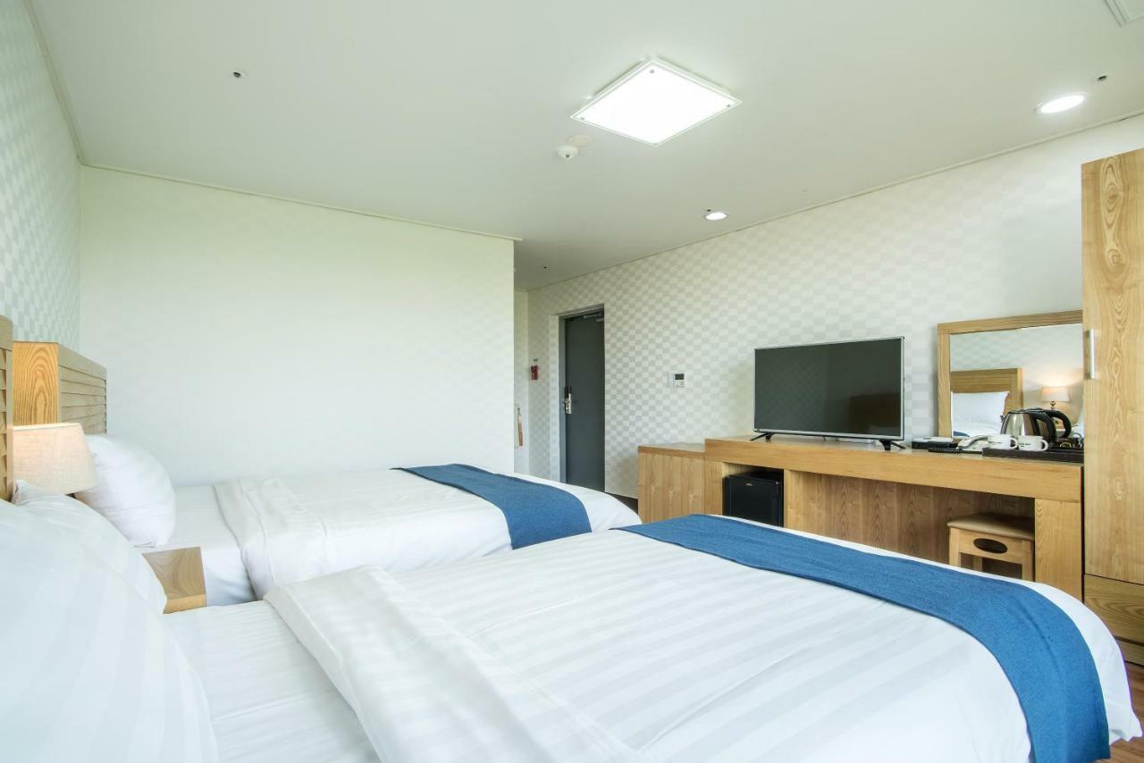Breeze Bay Hotel Σεογκουίπο Εξωτερικό φωτογραφία