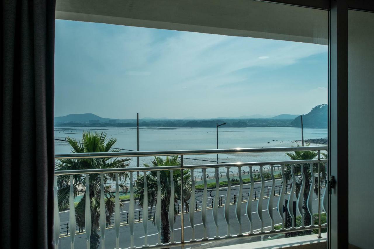 Breeze Bay Hotel Σεογκουίπο Εξωτερικό φωτογραφία